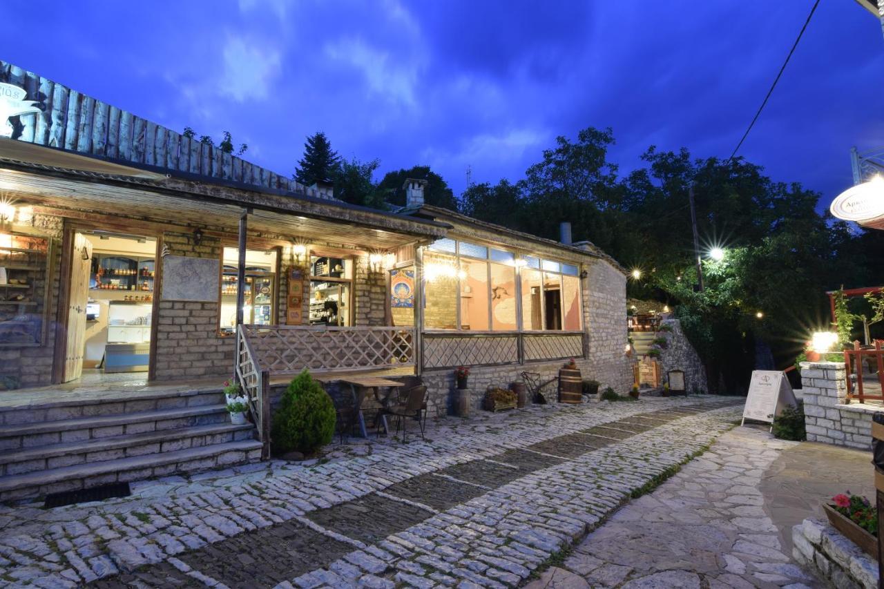 Vikos Hotel Monodendri Buitenkant foto